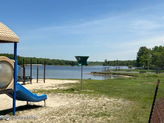 1807 Penn Forest Dr, Albrightsville, PA 18210 - photo 9