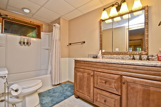 1046 Maple Dr, Pocono Lake, PA 18347 - bathroom with vanity, a drop ceiling, and shower / bathtub combination with curtain