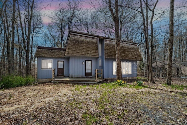 1232 Redwood Ter, Pocono Pines, PA 18350 - colonial inspired home featuring mansard roof
