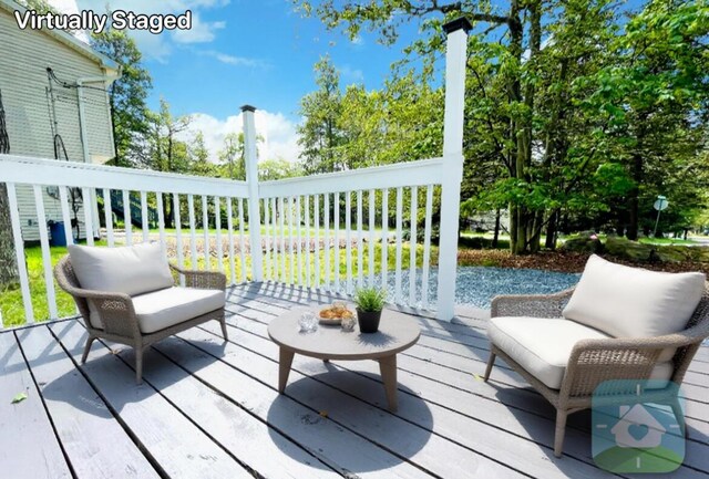 8540 Hillcrest Dr, Tobyhanna, PA 18466 - view of deck