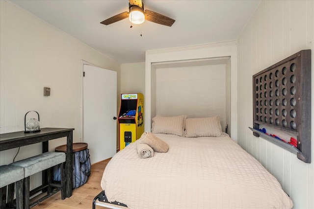 62 Locust Ln, Gouldsboro, PA 18424 - bedroom featuring light wood-style floors and ceiling fan