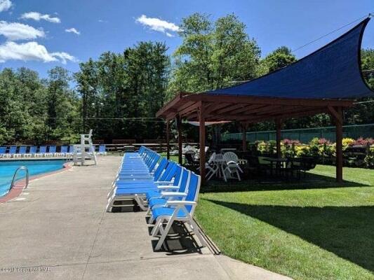 42 Wildflower Cir, Gouldsboro, PA 18424 - community pool featuring a gazebo and a patio area