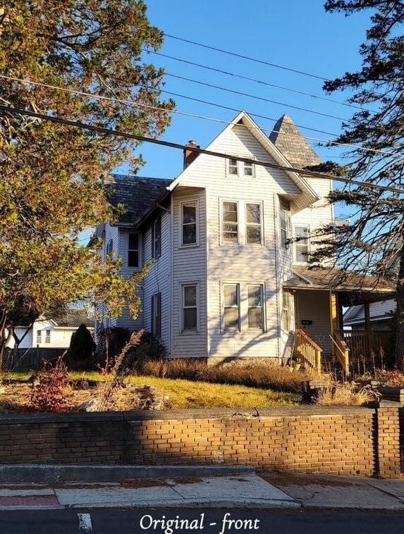 529 Market St, Bangor, PA 18013 - photo 1