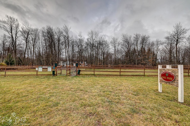 8066 Red Squirrel Dr, Tobyhanna, PA 18466 - view of yard featuring fence