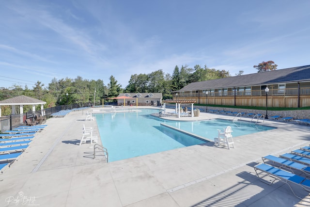 8066 Red Squirrel Dr, Tobyhanna, PA 18466 - community pool featuring fence and a patio