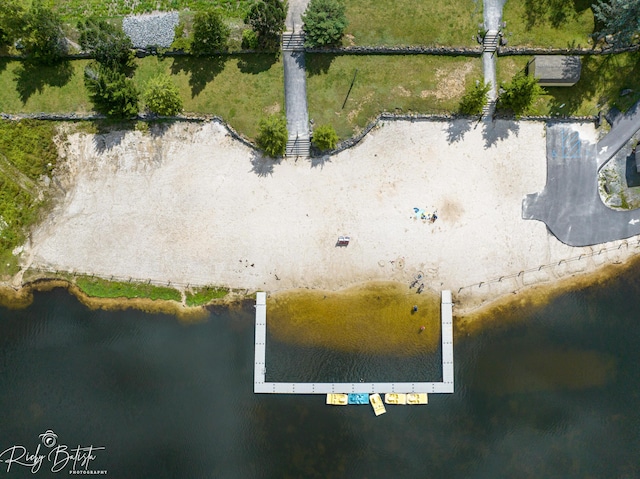 8066 Red Squirrel Dr, Tobyhanna, PA 18466 - aerial view featuring a water view