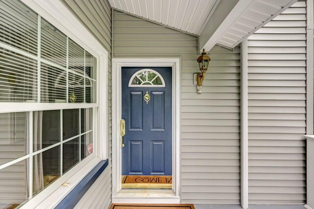 14 Ace Ln, East Stroudsburg, PA 18301 - view of doorway to property