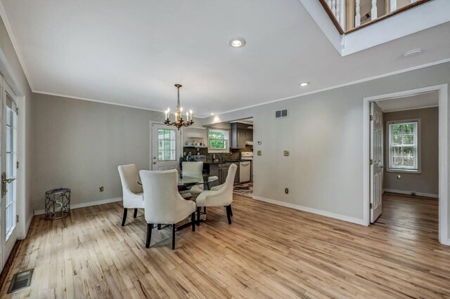 14 Ace Ln, East Stroudsburg, PA 18301 - dining space featuring a chandelier, light wood-style floors, baseboards, crown molding, and recessed lighting