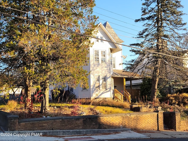 view of side of home