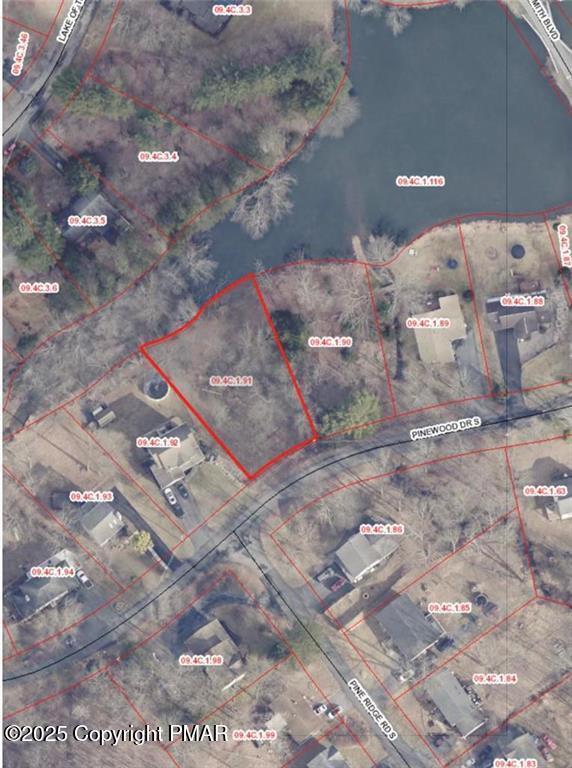 Pinewood Dr, East Stroudsburg, PA 18302 - photo 6