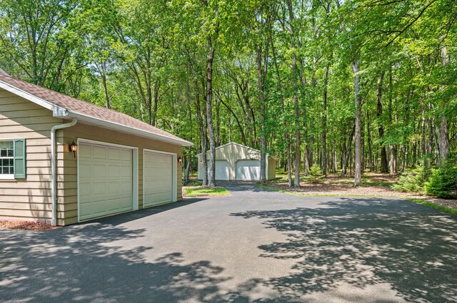450 Bear Creek Lake Dr, Jim Thorpe, PA 18229 - view of detached garage