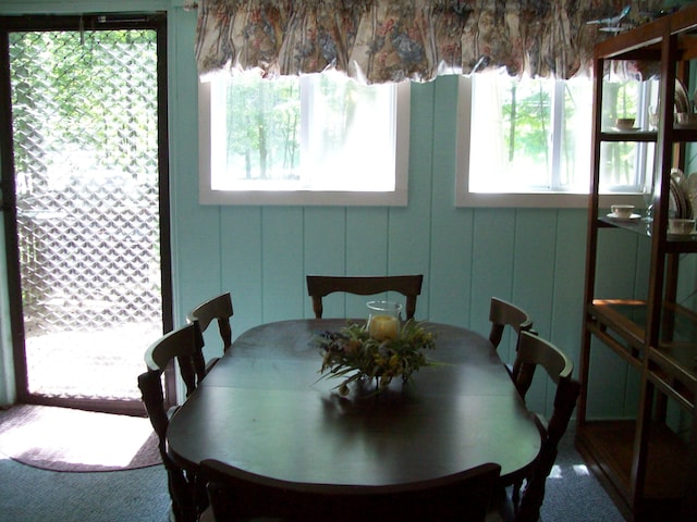 2112 Yorkshire Ct, Bushkill, PA 18324 - dining room with a decorative wall and carpet flooring