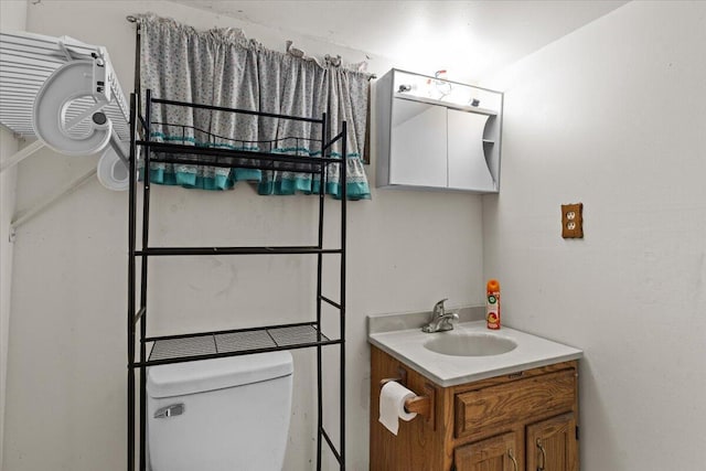 130 Deer Trail Dr, Saylorsburg, PA 18353 - bathroom with vanity and toilet