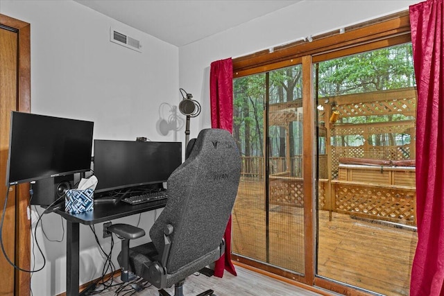 130 Deer Trail Dr, Saylorsburg, PA 18353 - office with wood finished floors
