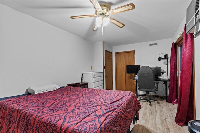 130 Deer Trail Dr, Saylorsburg, PA 18353 - bedroom with wood finished floors and ceiling fan
