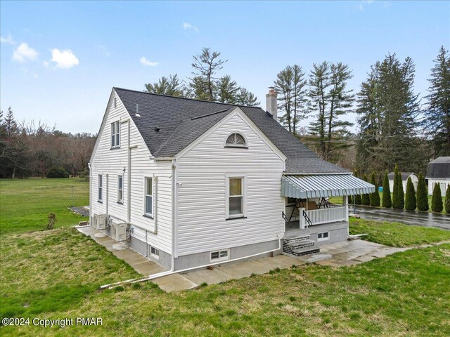 Listing photo 3 for 112 Trach Rd, Kunkletown PA 18058