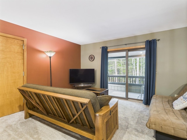 140 Boones Trl, Pocono Pines, PA 18350 - living room with carpet floors