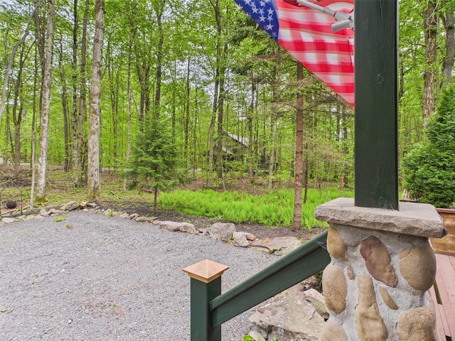 140 Boones Trl, Pocono Pines, PA 18350 - view of yard featuring a forest view