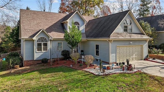 view of front of home featuring a shingled roof, concrete driveway, and a front lawn