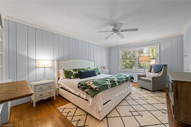 948 Kenleigh Cir, Winston-Salem, NC 27106 - bedroom featuring ornamental molding, light wood finished floors, and a ceiling fan