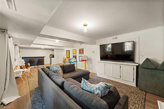 948 Kenleigh Cir, Winston-Salem, NC 27106 - living area featuring wood finished floors