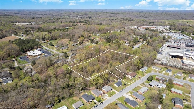 811 Douglas Dr, Thomasville NC, 27360 land for sale