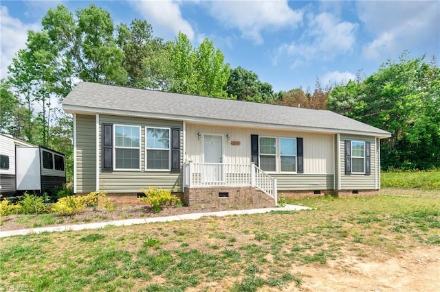 ranch-style house with crawl space and a front lawn