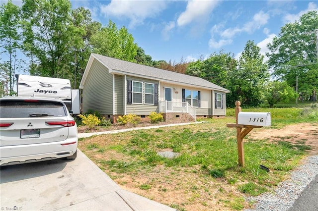 single story home with crawl space