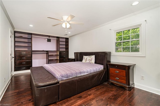 bedroom featuring recessed lighting, baseboards, ceiling fan, crown molding, and wood finished floors