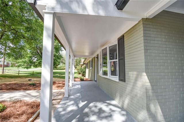 3422 Greenhill Dr, High Point, NC 27265 - view of patio