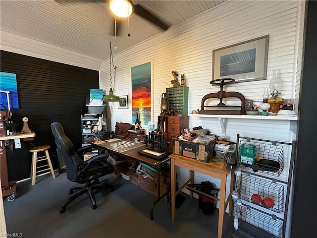 home office featuring concrete flooring and ceiling fan