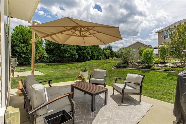 view of patio featuring an outdoor hangout area