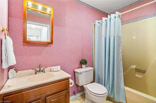 full bathroom featuring shower / tub combo, vanity, and toilet