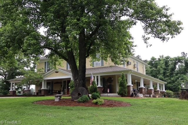 1715 Alfred Hartley Rd, Lenoir, NC 28645 - view of front of home featuring a porch and a front yard