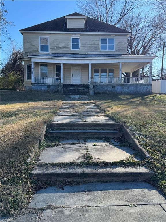 view of front of home featuring a porch