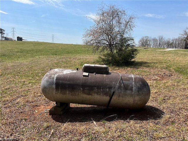 exterior details featuring heating fuel