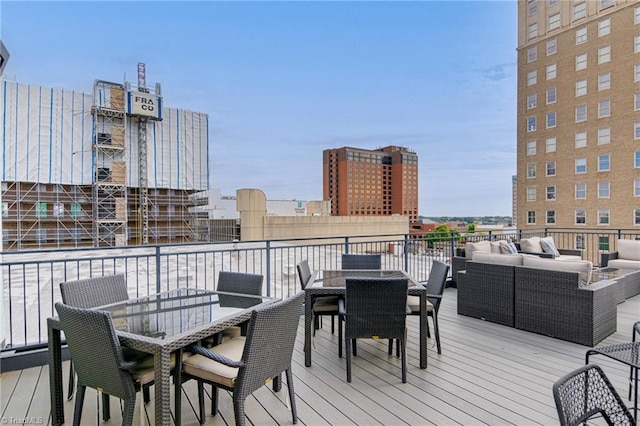 400 W 4th St Unit 401, Winston-Salem, NC 27101 - deck with an outdoor living space and outdoor dining space