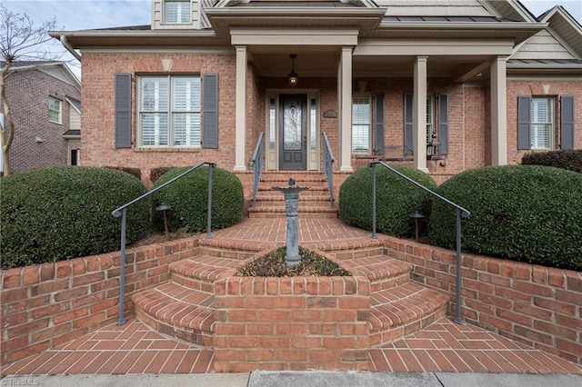 view of front facade with a porch