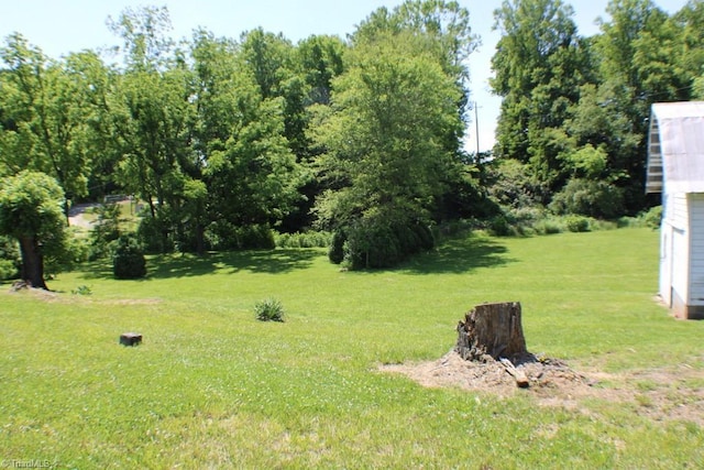 2289 W Pine St, Mount Airy, NC 27030 - view of grassy yard