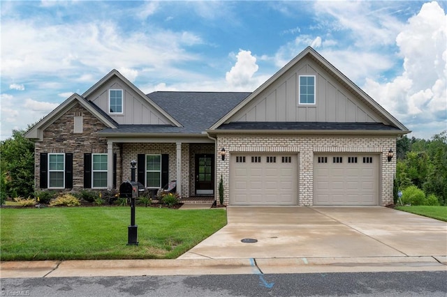 craftsman-style home with a front lawn