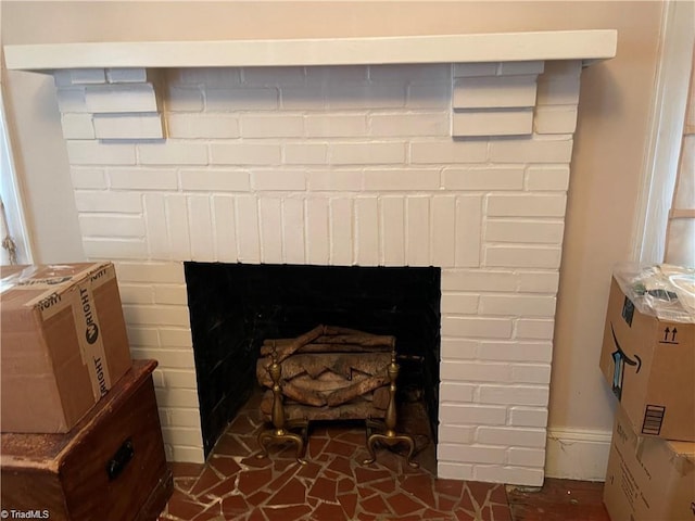 room details featuring a fireplace