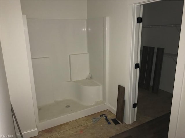 bathroom with walk in shower