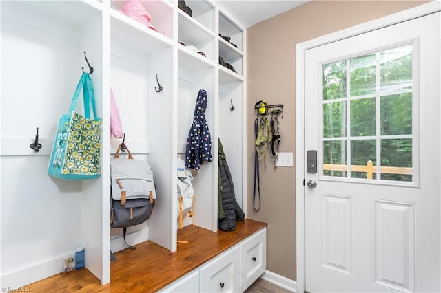 3717 Rock Haven Dr, Greensboro, NC 27410 - view of mudroom