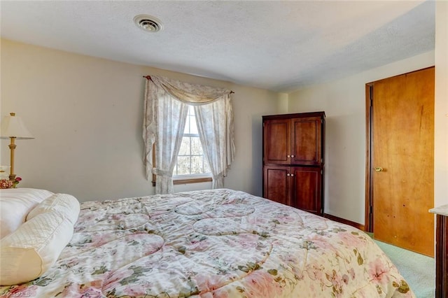 bedroom featuring carpet flooring