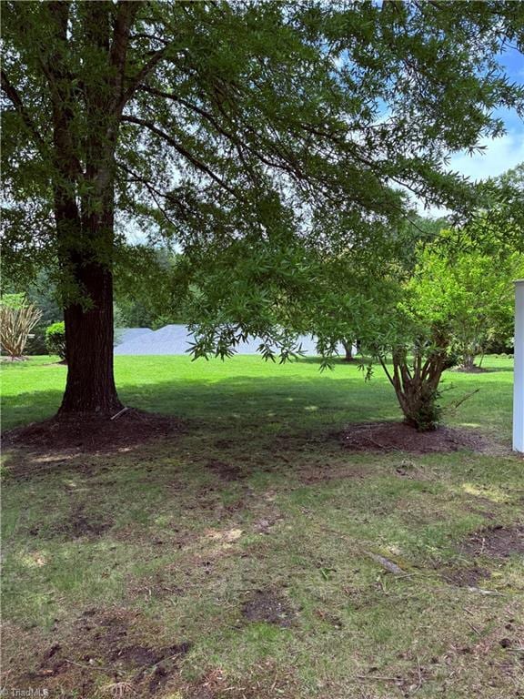 1770 Inglebrook Trl, Mount Airy, NC 27030 - view of grassy yard