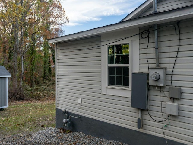 view of property exterior