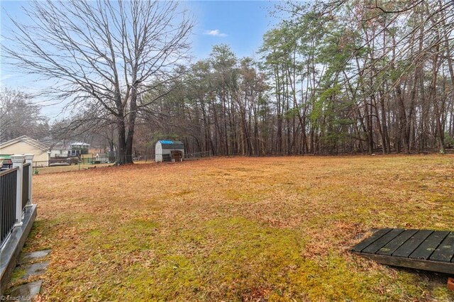 516 John St, Eden, NC 27288 - view of yard with fence