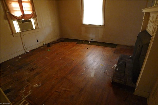 spare room with dark wood-type flooring