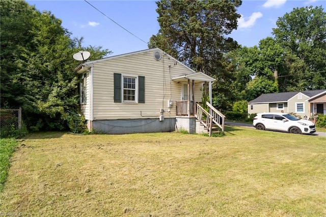 3410 Lambeth St, Winston-Salem, NC 27107 - view of front of home with a front yard