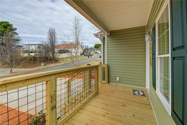 balcony featuring covered porch